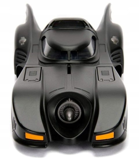 BATMOBILE Batman 1989 model JADA 1:24 BATMOBILE Batman 1989 model JADA 1:24