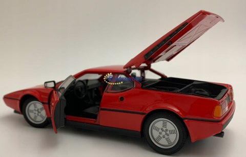 BMW M1 red samochód model 24098 Welly 1:24 BMW M1 red samochód model 24098 Welly 1:24