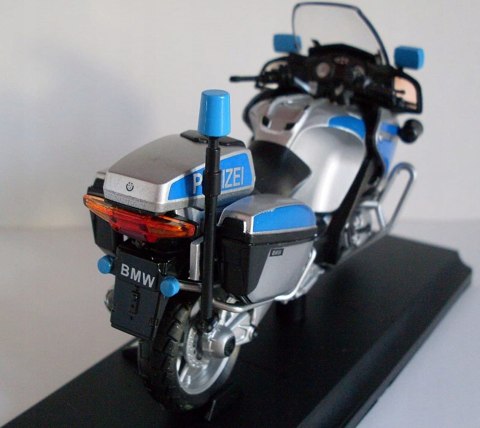 BMW R1200 RT Policja Polizei 1:18 Welly metalowy BMW R1200 RT Policja Polizei 1:18 Welly metalowy