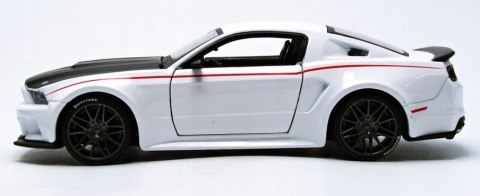 Ford MUSTANG Street Racer 1:24 model Maisto 31506 Ford MUSTANG Street Racer 1:24 model Maisto 31506