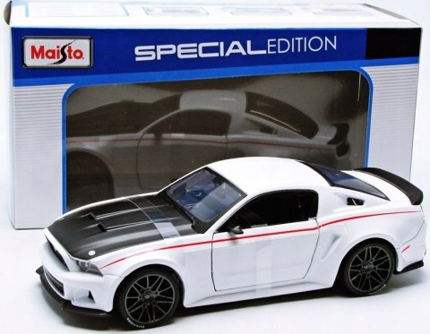 Ford MUSTANG Street Racer 1:24 model Maisto 31506 Ford MUSTANG Street Racer 1:24 model Maisto 31506