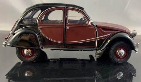 CITROEN 2CV 6 Charleston model metal WELLY 1:24 CITROEN 2CV 6 Charleston model metal WELLY 1:24