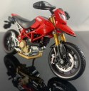 DUCATI Hypermotard podstawka model 1:18 Maisto