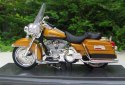 HARLEY DAVIDSON 1999 FLHR Road King 1:18 Maisto