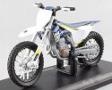 Husqvarna FC 450 na podstawce model Maisto 1:18