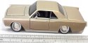 Lincoln Continental 1:26 32531 Maisto Design