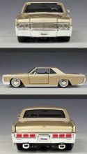 Lincoln Continental 1:26 32531 Maisto Design