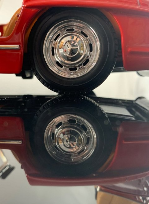 Mercedes-Benz 300 SL Touring '57 1:18Bburago 12049 Mercedes-Benz 300 SL Touring '57 1:18Bburago 12049