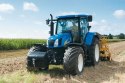 Traktor New Holland T8 z pługiem zdalnie sterowany