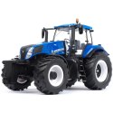 Traktor New Holland T8 z pługiem zdalnie sterowany