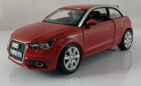 Audi A1 czerwony 1:24 model metalowy Bburago 22127 Audi A1 czerwony 1:24 model metalowy Bburago 22127