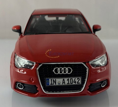 Audi A1 czerwony 1:24 model metalowy Bburago 22127 Audi A1 czerwony 1:24 model metalowy Bburago 22127