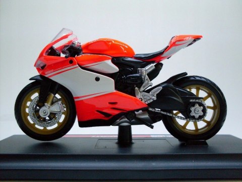 DUCATI 1199 SUPERLEGGERA motocykl 1:18 Maisto DUCATI 1199 SUPERLEGGERA motocykl 1:18 Maisto
