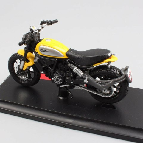 DUCATI SCRAMBLER motocykl model 1:18 Maisto DUCATI SCRAMBLER motocykl model 1:18 Maisto