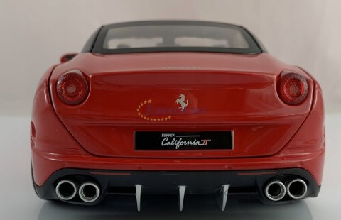 FERRARI California T duży model 1:18 Bburago 16003 FERRARI California T duży model 1:18 Bburago 16003