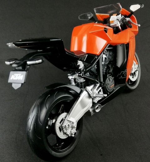 KTM 1190 RC8 motocykl model 1:10 Welly 62806 KTM 1190 RC8 motocykl model 1:10 Welly 62806