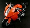 KTM 1190 RC8 motocykl model 1:10 Welly 62806