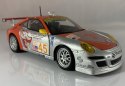 PORSCHE 911 GT3 RSR 1:24 BBurago 28002