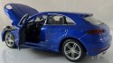 Porsche Macan blue 1:24 model Bburago 21077 SUV