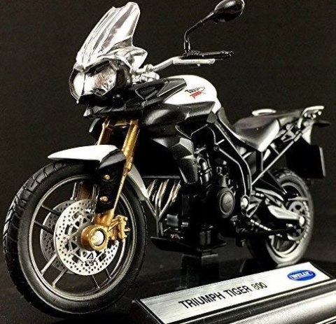 TRIUMPH Tiger 800 motocykl 1:18 Welly metalowy TRIUMPH Tiger 800 motocykl 1:18 Welly metalowy
