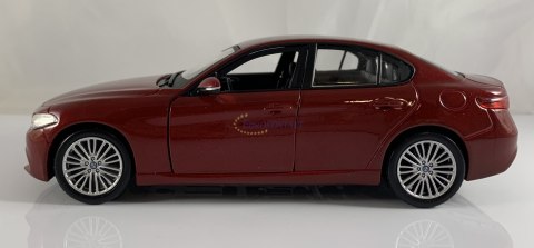 Alfa Romeo Giulia red 1:24 model Bburago 21080 Alfa Romeo Giulia red 1:24 model Bburago 21080