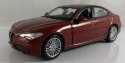 Alfa Romeo Giulia red 1:24 model Bburago 21080