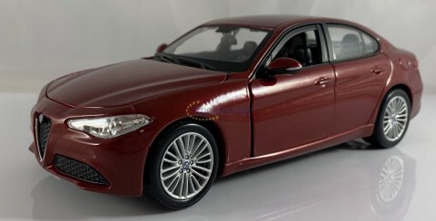 Alfa Romeo Giulia red 1:24 model Bburago 21080 Alfa Romeo Giulia red 1:24 model Bburago 21080