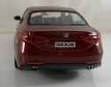 Alfa Romeo Giulia red 1:24 model Bburago 21080