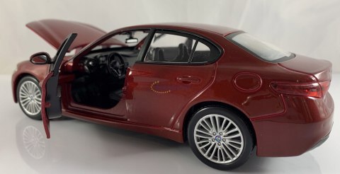 Alfa Romeo Giulia red 1:24 model Bburago 21080 Alfa Romeo Giulia red 1:24 model Bburago 21080
