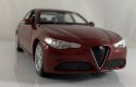 Alfa Romeo Giulia red 1:24 model Bburago 21080