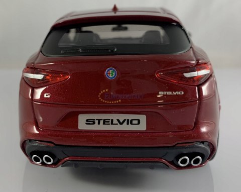 Alfa Romeo Stelvio red 1:24 model Bburago 21086 Alfa Romeo Stelvio red 1:24 model Bburago 21086