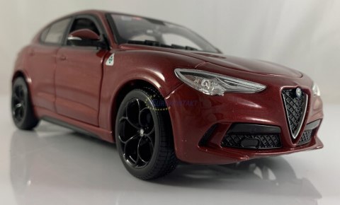 Alfa Romeo Stelvio red 1:24 model Bburago 21086 Alfa Romeo Stelvio red 1:24 model Bburago 21086