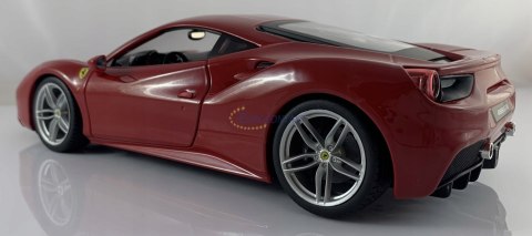 FERRARI 488 GTB red duży model 1:18 Bburago 16008 FERRARI 488 GTB red duży model 1:18 Bburago 16008