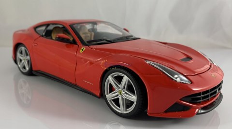 FERRARI F 12 Berlinetta red model Bburago 26007 FERRARI F 12 Berlinetta red model Bburago 26007