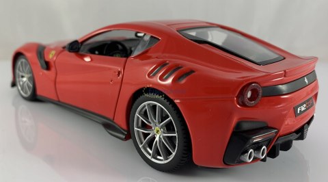 FERRARI F12 TDF czerwony model Bburago 26021 FERRARI F12 TDF czerwony model Bburago 26021