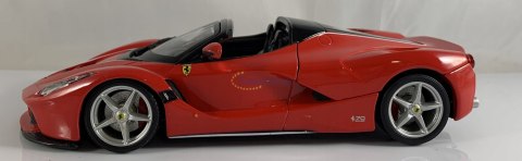 FERRARI LaFerrari Aperta red model Bburago 26022 FERRARI LaFerrari Aperta red model Bburago 26022