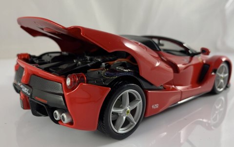 FERRARI LaFerrari Aperta red model Bburago 26022 FERRARI LaFerrari Aperta red model Bburago 26022