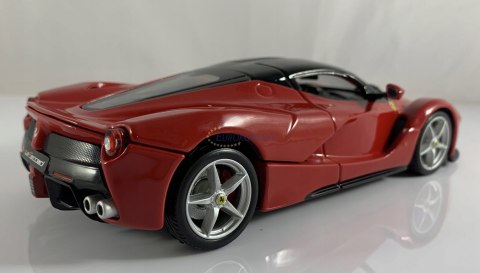 FERRARI LaFerrari F70 red model Bburago 26001 FERRARI LaFerrari F70 red model Bburago 26001