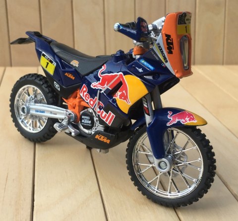 KTM 450 Rally Red Bull - Dakar Rally 1:18 Bburago KTM 450 Rally Red Bull - Dakar Rally 1:18 Bburago