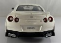 Nissan GT-R 2017 biały 1:24 model Bburago 21082