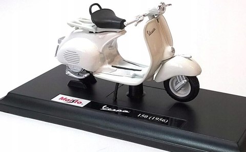 Piaggio Vespa 150 1956 skuter 1:18 model Maisto Piaggio Vespa 150 1956 skuter 1:18 model Maisto