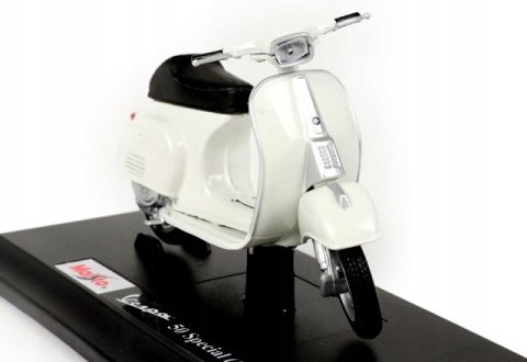 Piaggio Vespa 50 Special skuter model 1:18 Maisto Piaggio Vespa 50 Special skuter model 1:18 Maisto