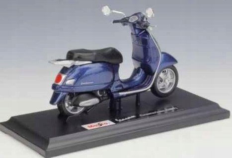 Piaggio Vespa Granturismo skuter 1:18 model Maisto Piaggio Vespa Granturismo skuter 1:18 model Maisto