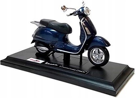 Piaggio Vespa Granturismo skuter 1:18 model Maisto Piaggio Vespa Granturismo skuter 1:18 model Maisto