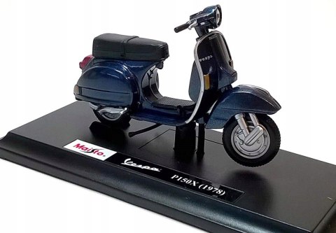 Piaggio Vespa P150X 1978 skuter model 1:18 Maisto Piaggio Vespa P150X 1978 skuter model 1:18 Maisto