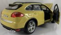 Porsche Cayenne Turbo yellow 1:24 Bburago 21056