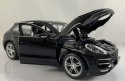 Porsche Macan black 1:24 model Bburago 21077 SUV