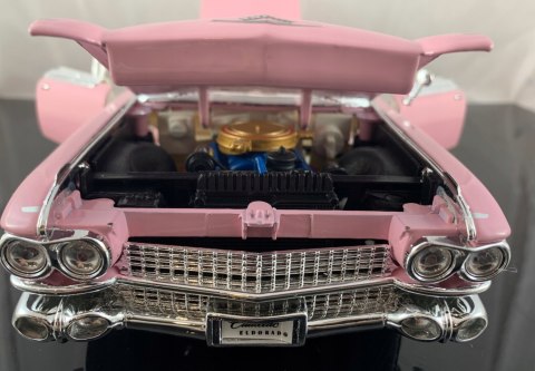 CADILLAC ELDORADO 1959 1:18 model Maisto 36813 CADILLAC ELDORADO 1959 1:18 model Maisto 36813