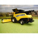 Kombajn New Holland CR9.90 1:32 Britains 43270