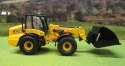 Ładowarka kołowa JCB TM 420 1:32 Britains 43231